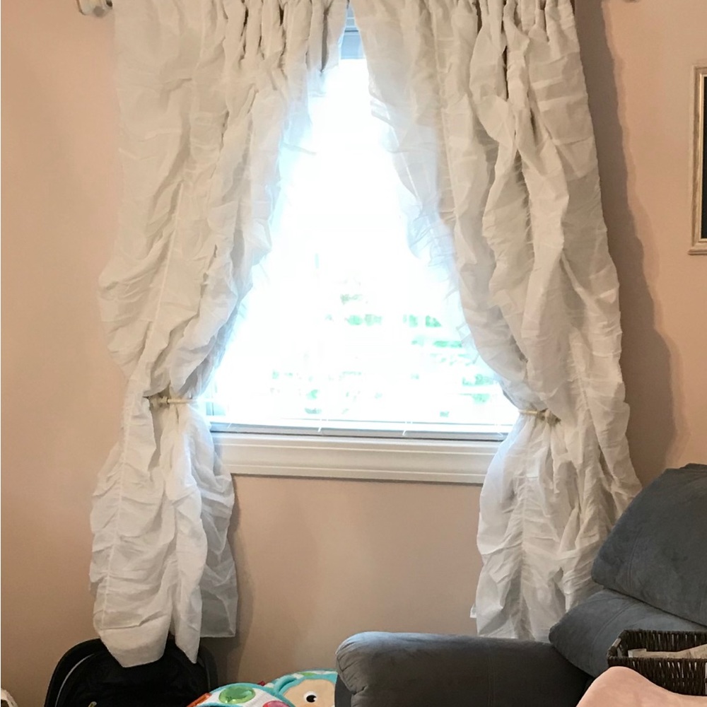 4 Pottery Barn Teen Ruffle Curtain Panels